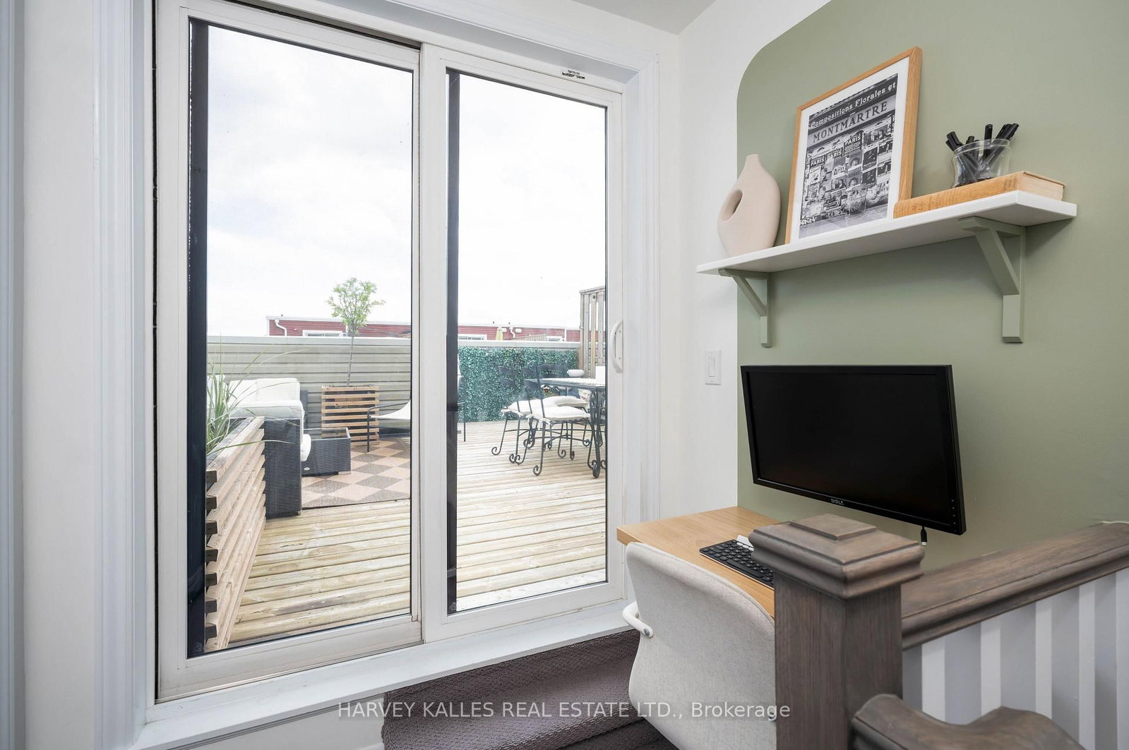 85 Eastwood Park Gardens • #35 • Toronto, ON photo 42