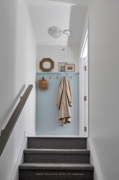 85 Eastwood Park Gardens • #35 • Toronto, ON photo 5