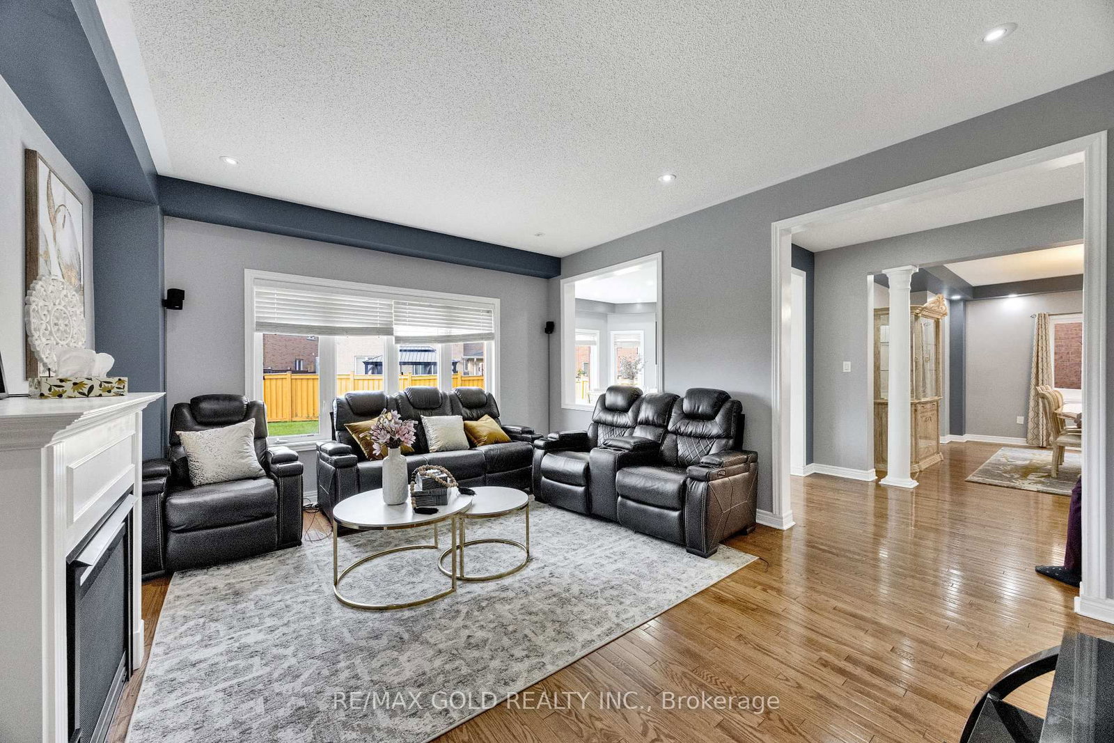 26 Mount Royal Circle • Brampton, ON photo 18
