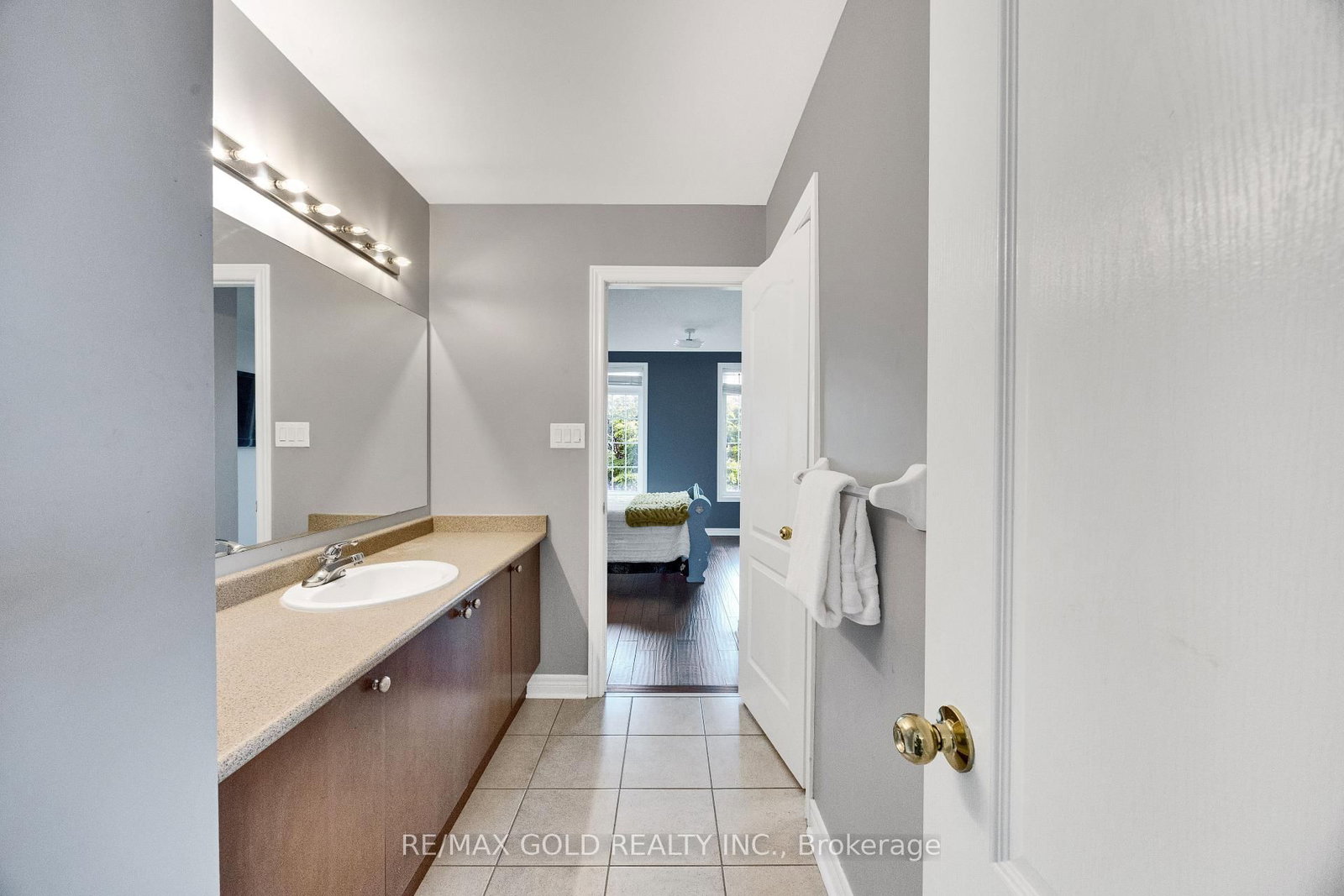 26 Mount Royal Circle • Brampton, ON photo 30