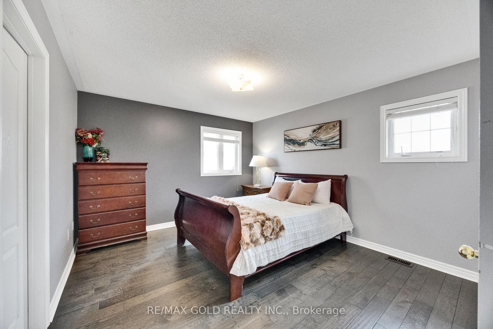 26 Mount Royal Circle • Brampton, ON photo 34