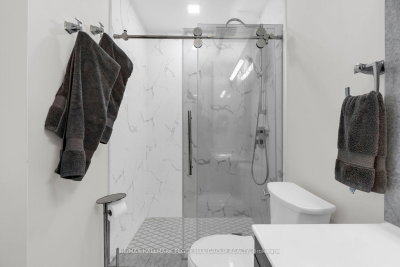 154 Bythia Street • Orangeville, ON photo 8