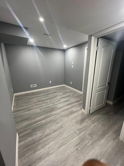 27 Lonestar Brampton,ON L7A 2H9 — Photo 17