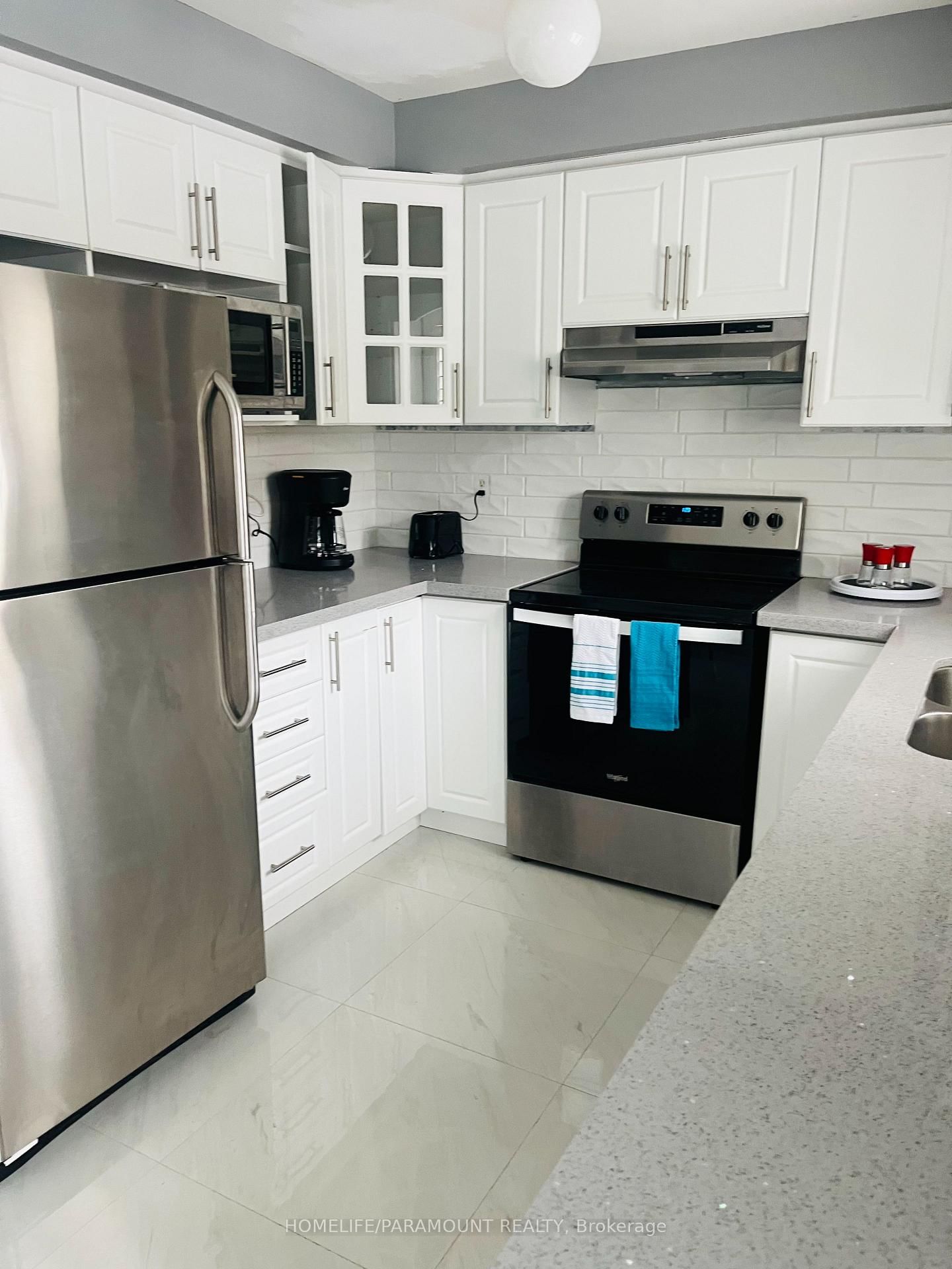 27 Lonestar Crescent • Brampton, ON photo 9
