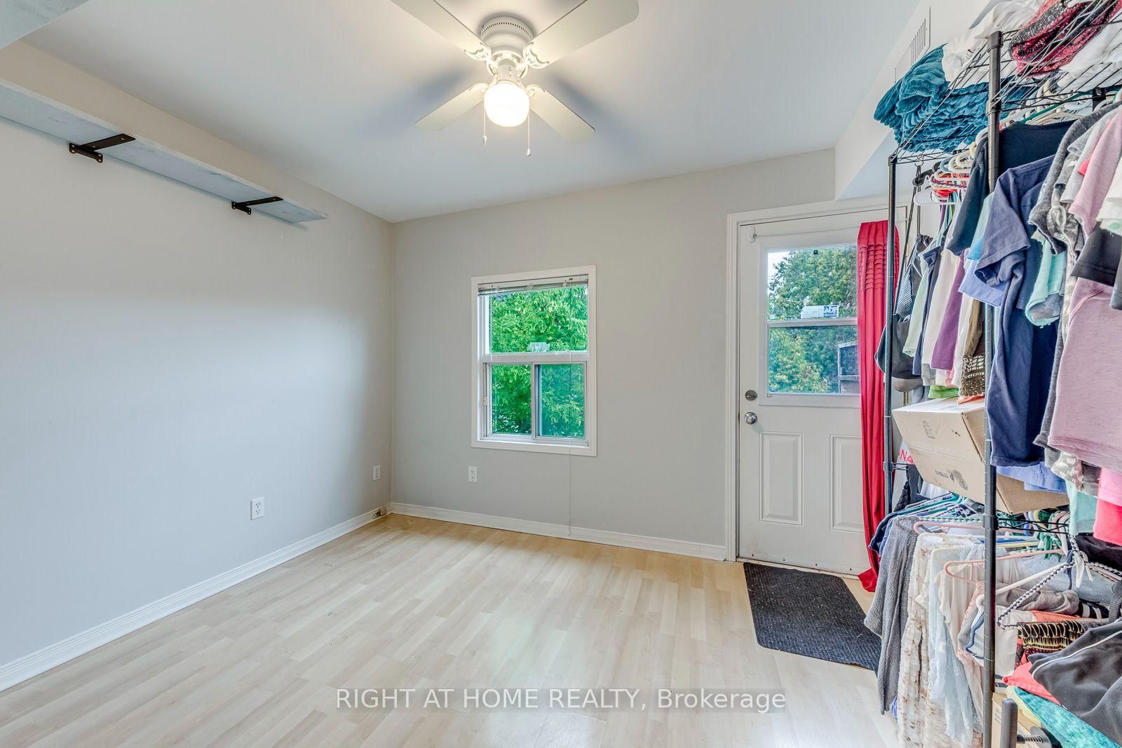 A-3146 Dundas St St, Toronto, view 22