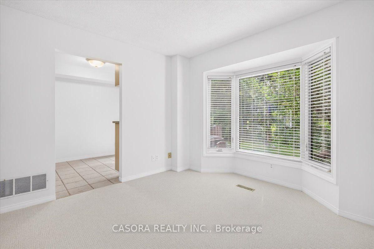 2230 WALKERS Line • #25 • Burlington, ON photo 12