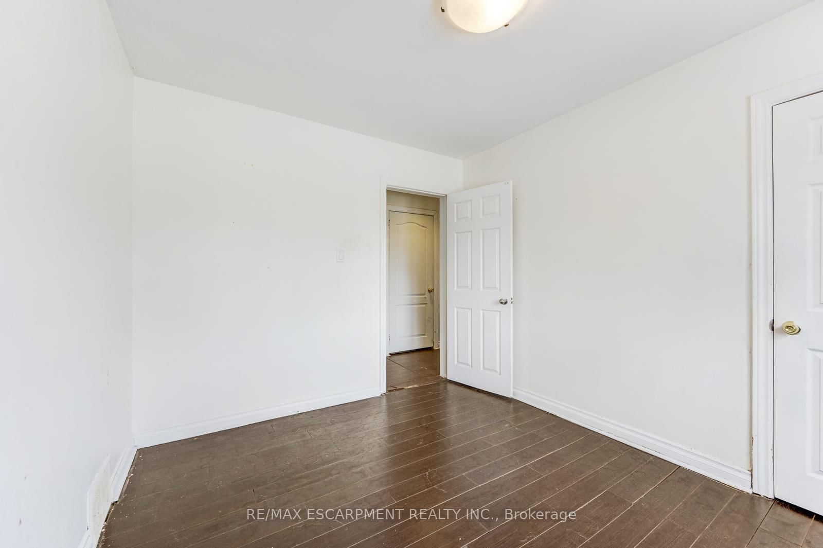 16 Woodward Avenue • Brampton, ON photo 25