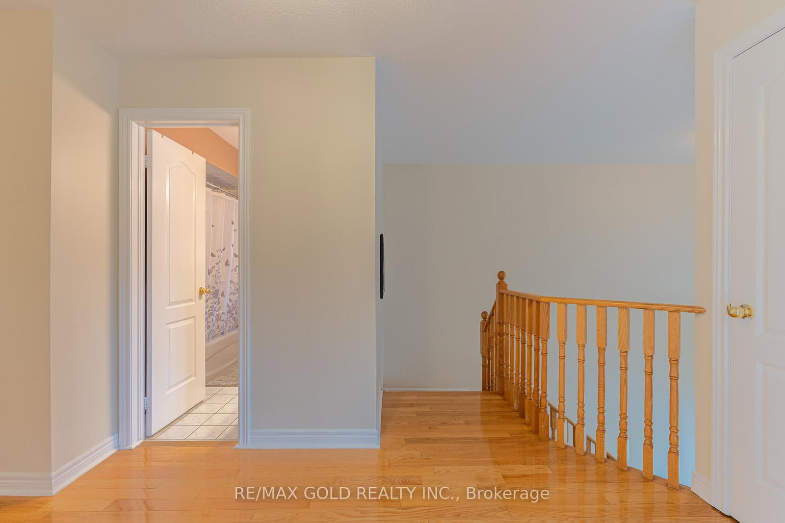 409 Fernforest Drive • Brampton, ON photo 16