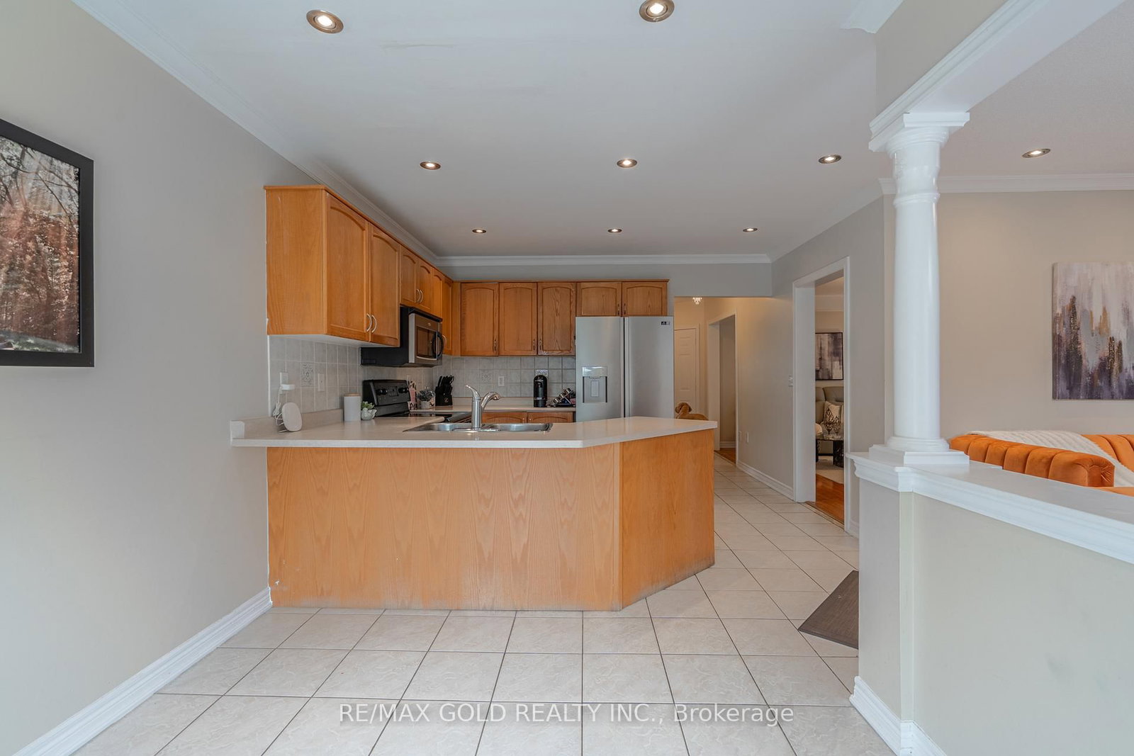 409 Fernforest Drive • Brampton, ON photo 9