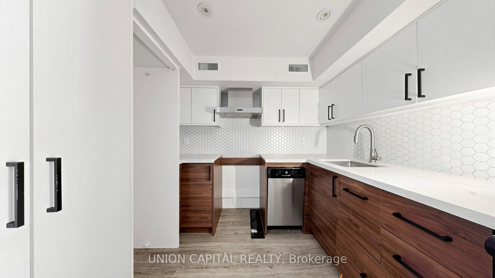 247 Prescott Avenue • Toronto, ON photo 15