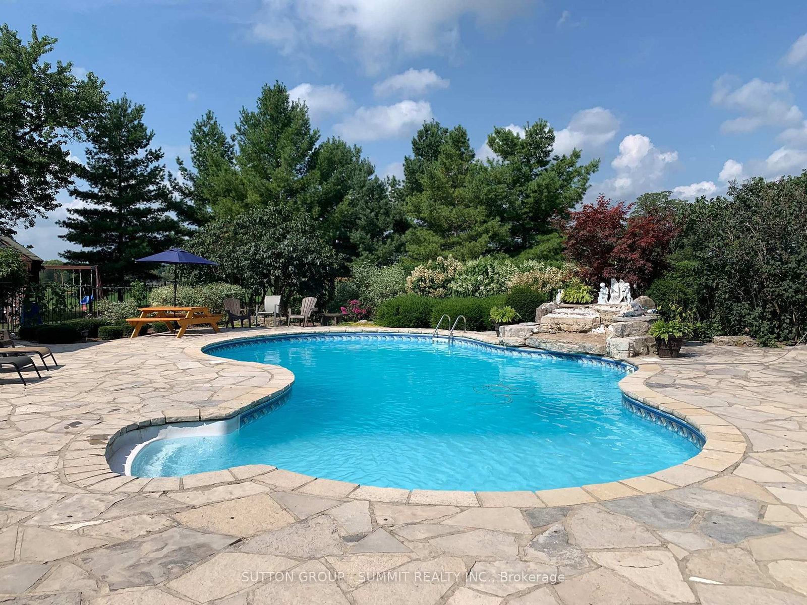 5431 APPLEBY Line • Burlington, ON photo 33
