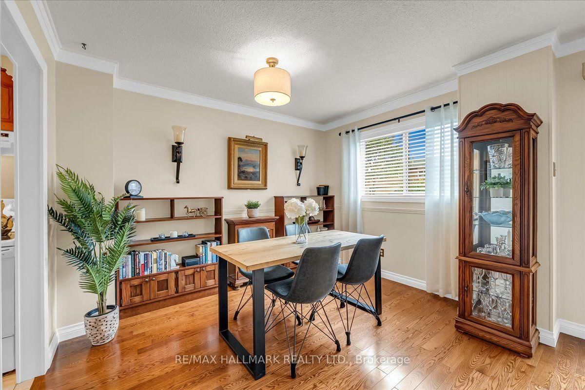 102 Trewartha Crescent • Brampton, ON photo 11