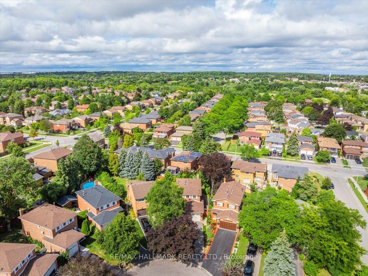 102 Trewartha Crescent • Brampton, ON photo 39