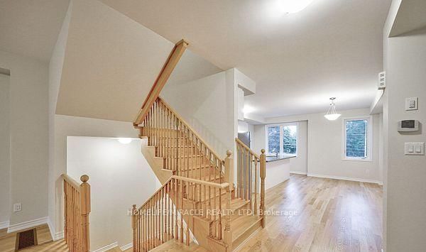 1449 National Common • Burlington, ON photo 12
