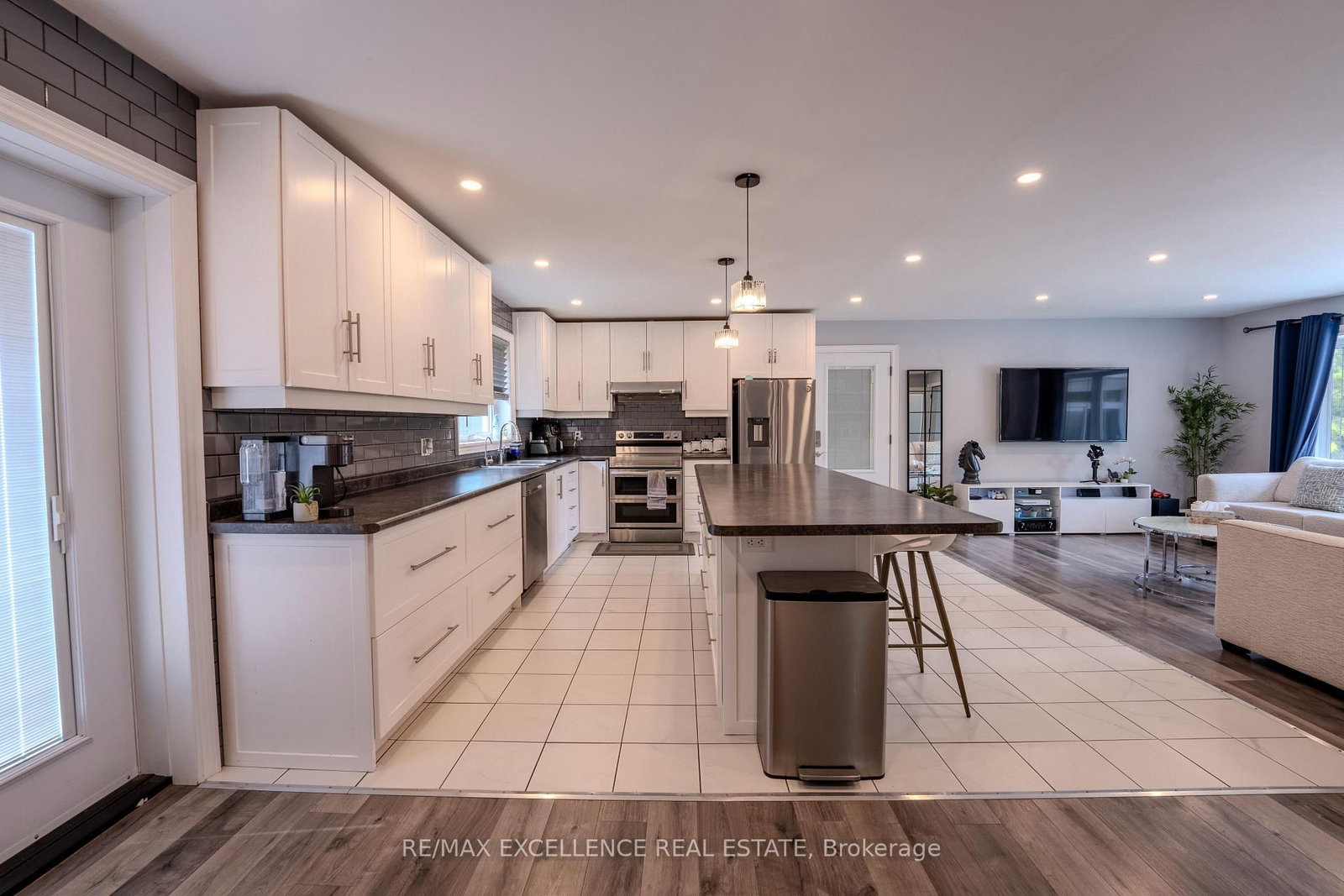 21 Elizabeth Street • Halton Hills, ON photo 8