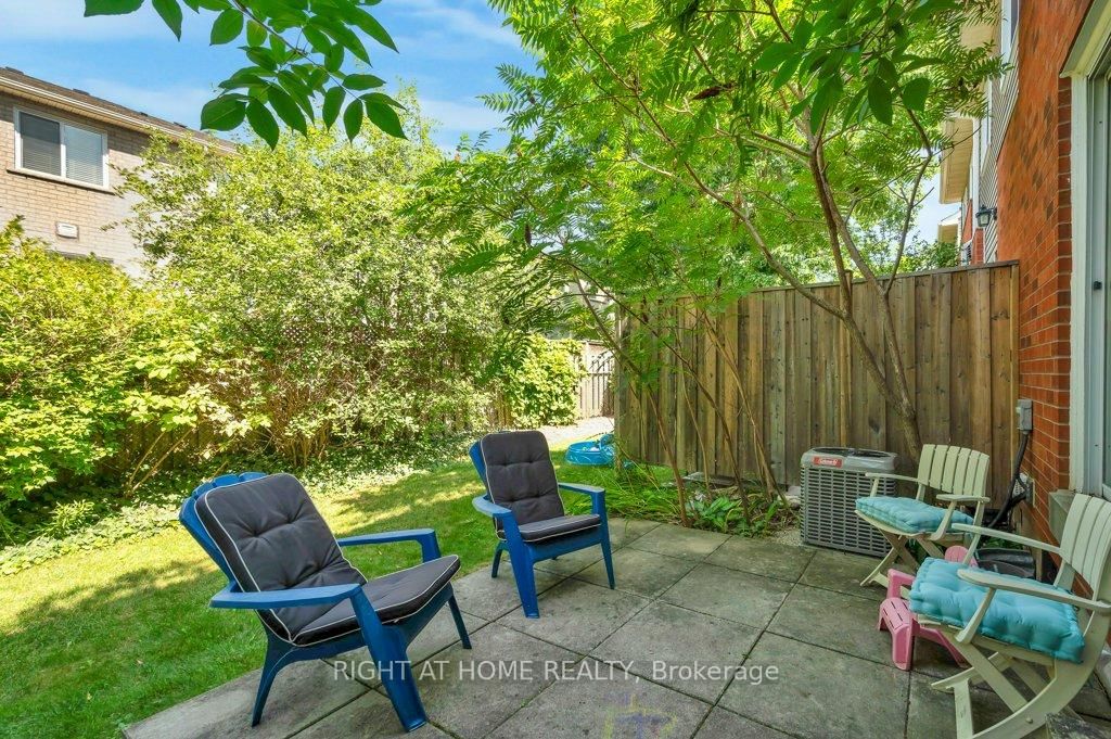 2300 Brays Lane • #9 • Oakville, ON photo 28