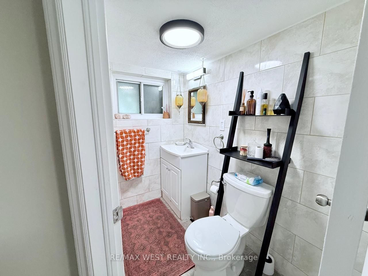 231 Rosemount Ave, Toronto, view 15
