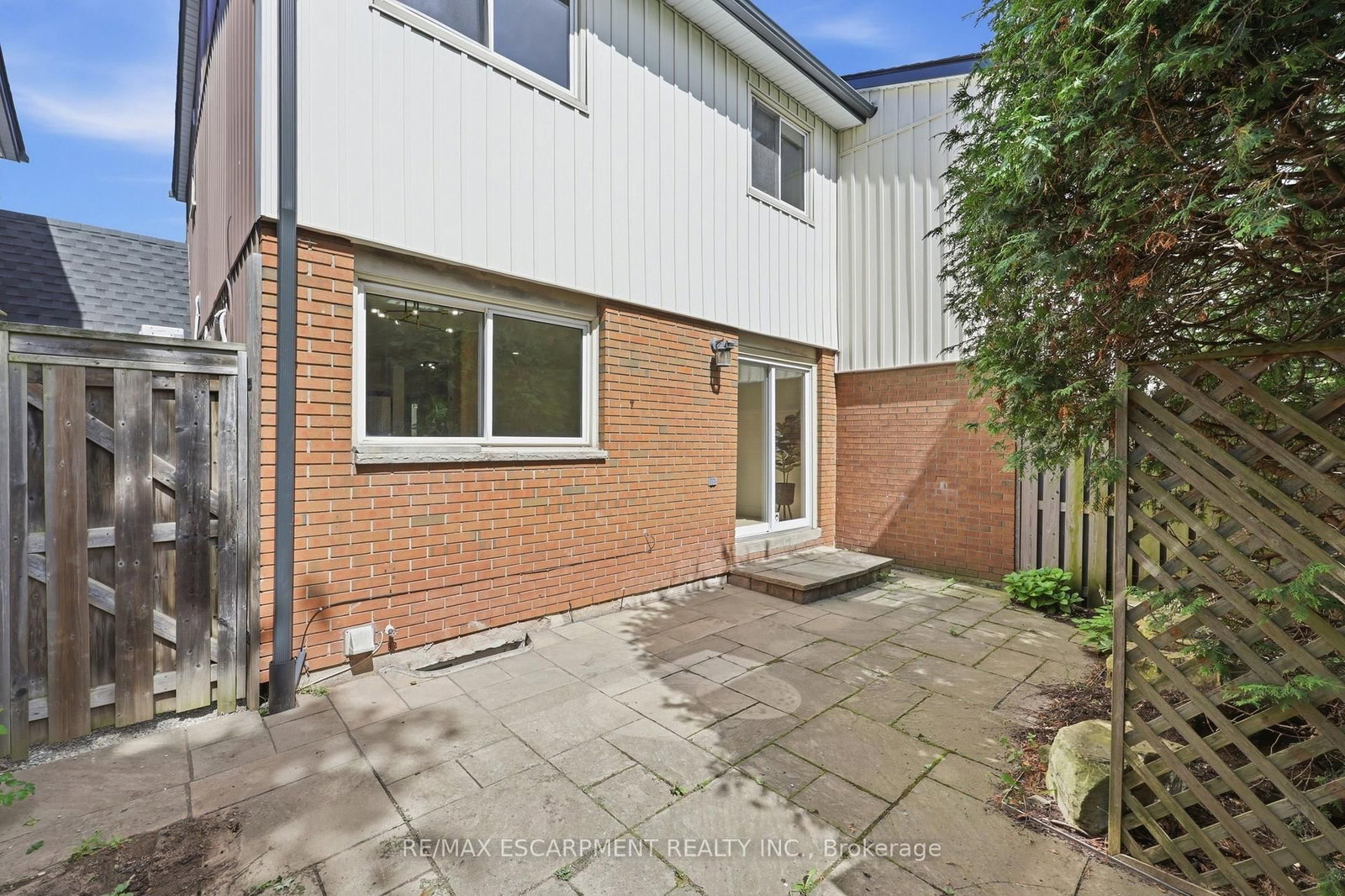 5095 Pinedale Avenue • #106 • Burlington, ON photo 35