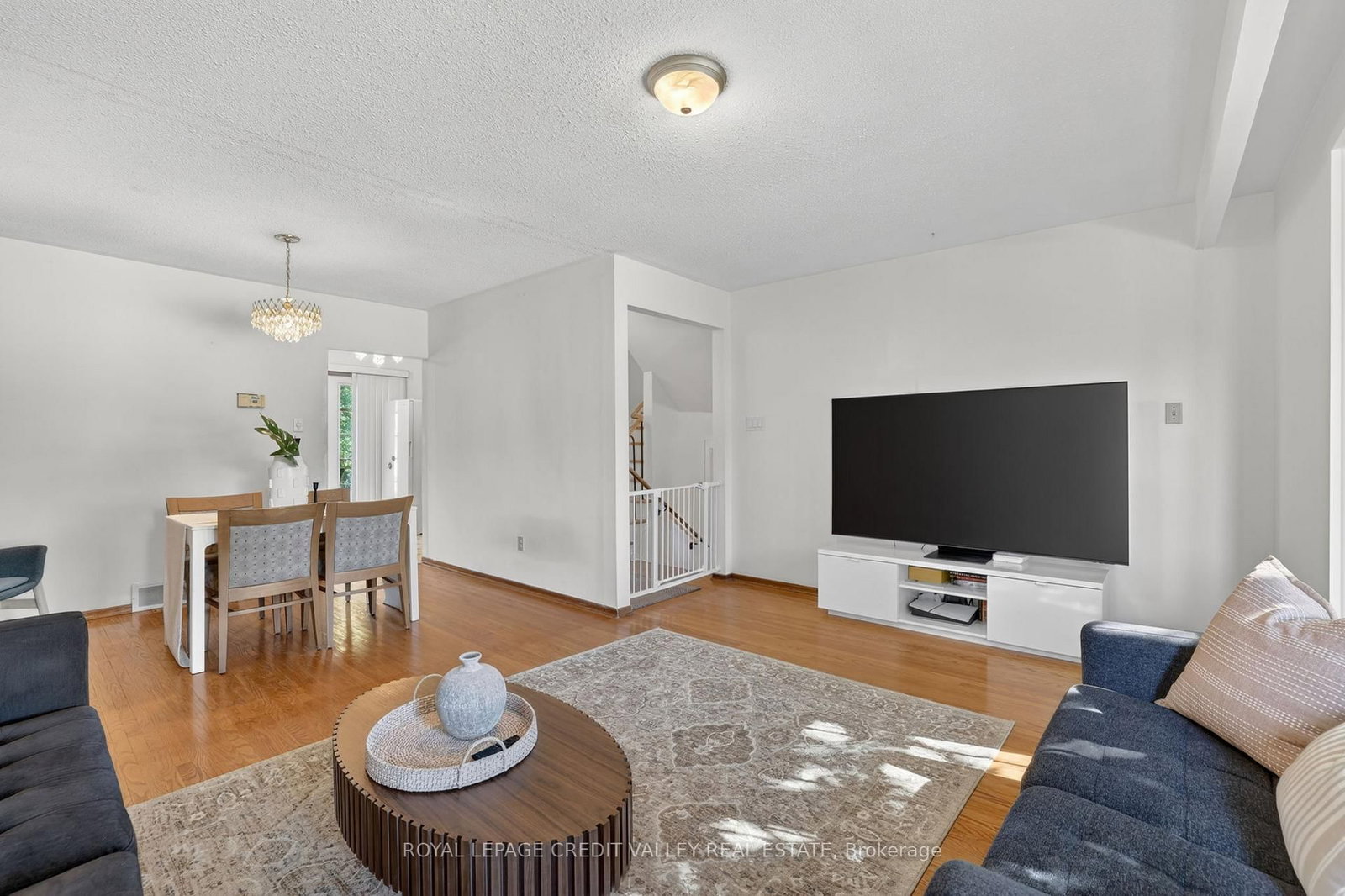 32 Farmington Drive • Brampton, ON photo 11