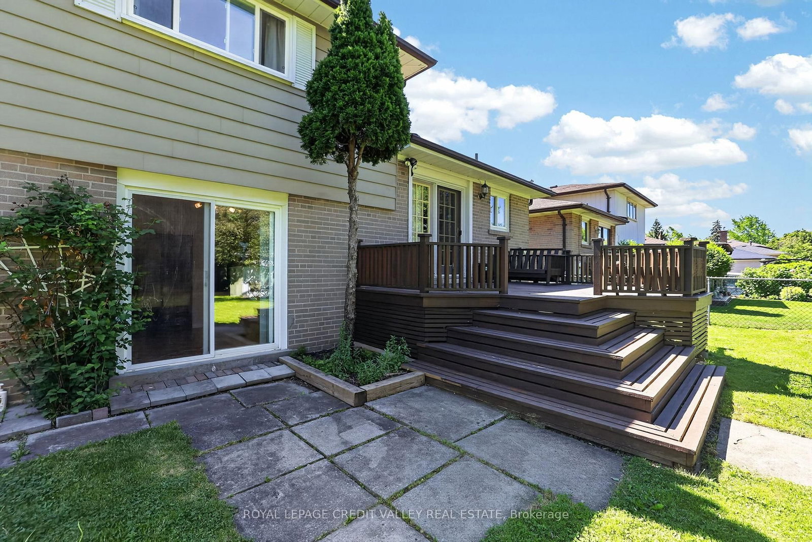 32 Farmington Drive • Brampton, ON photo 40