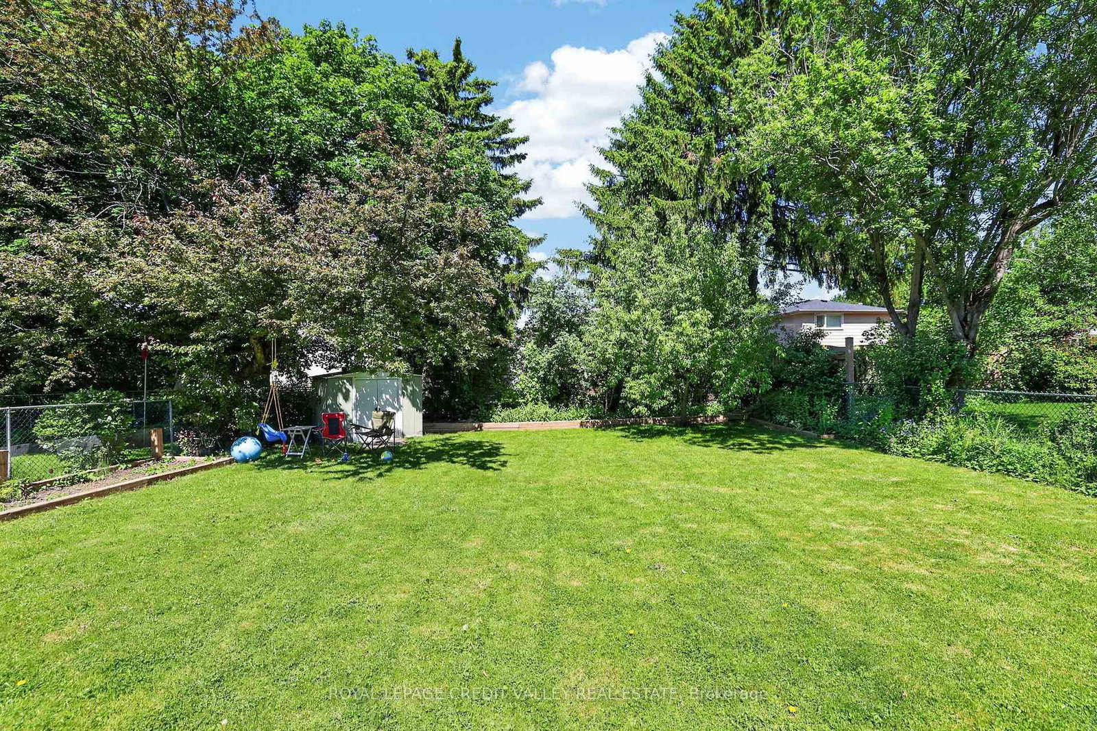 32 Farmington Drive • Brampton, ON photo 42