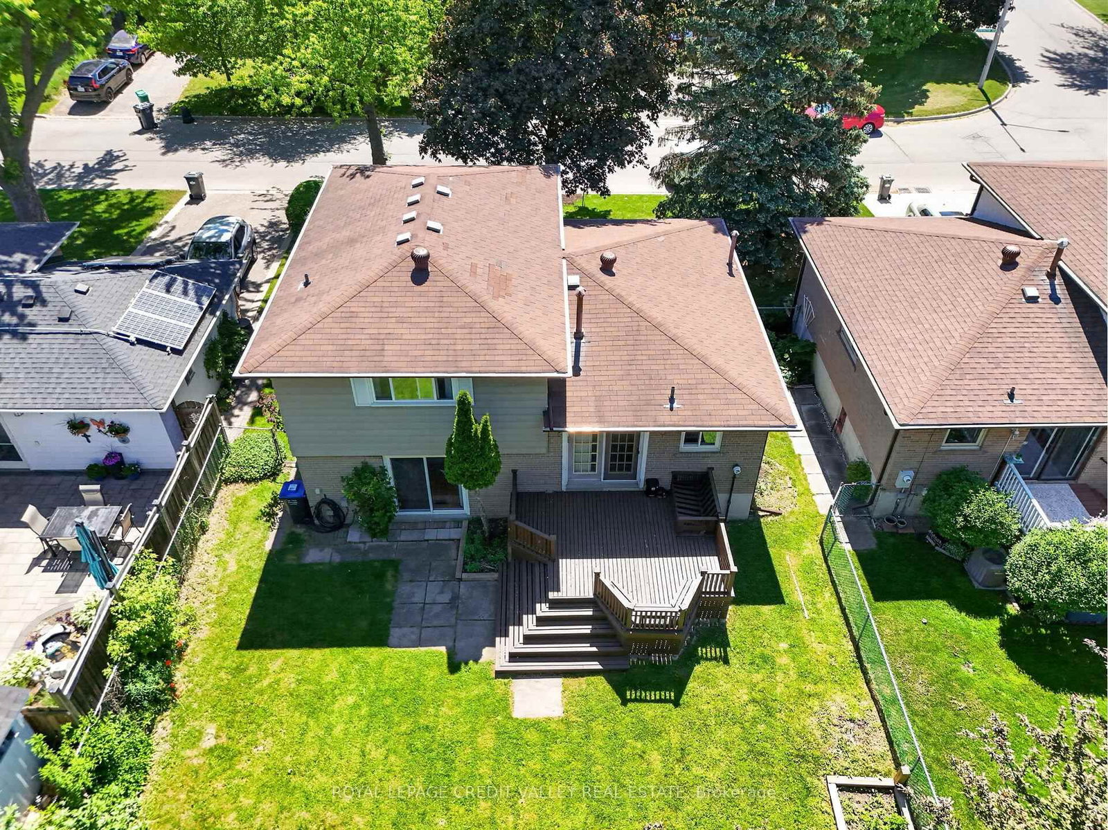 32 Farmington Drive • Brampton, ON photo 50