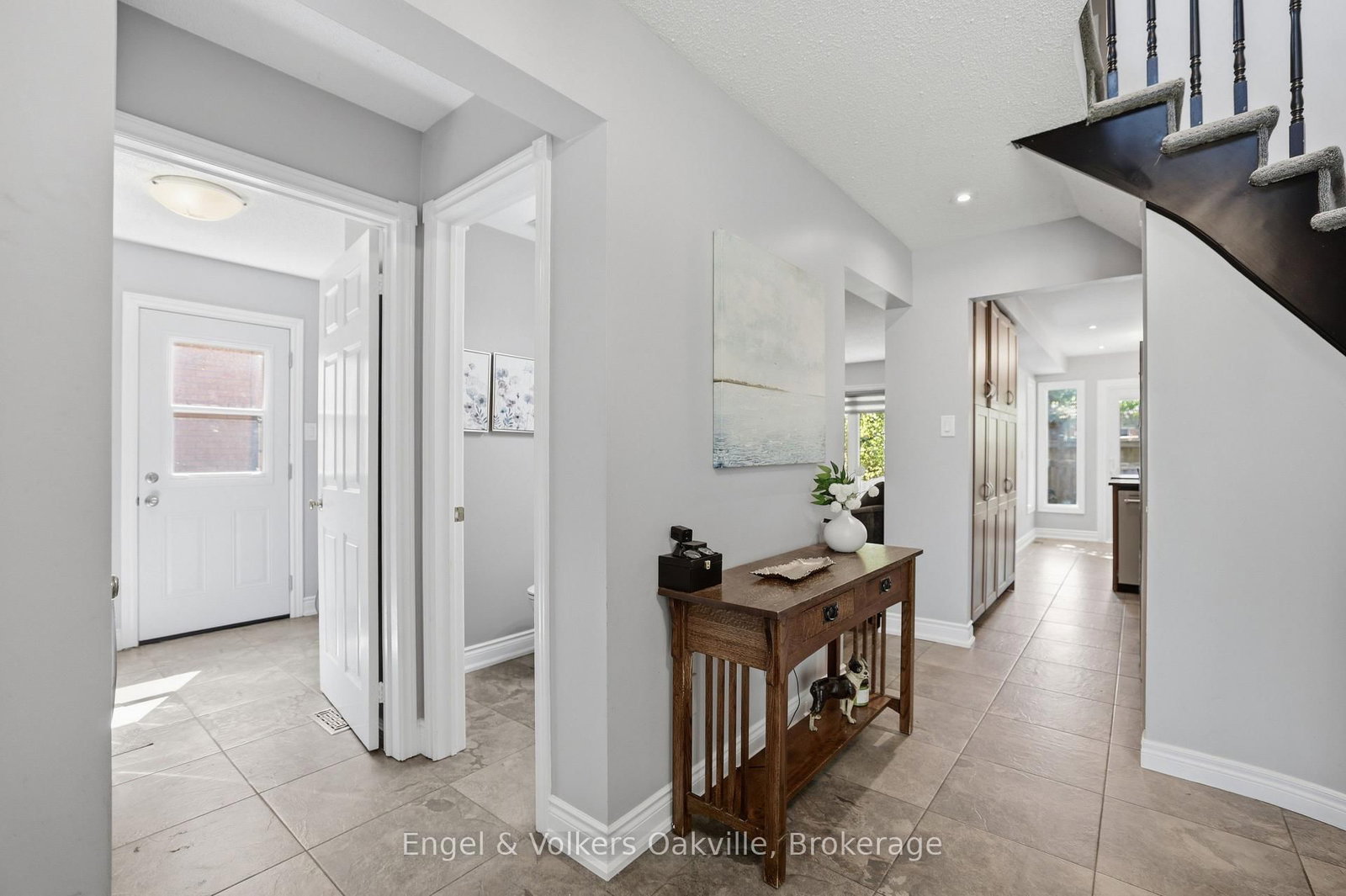 1245 Creekside Drive • Oakville, ON photo 13