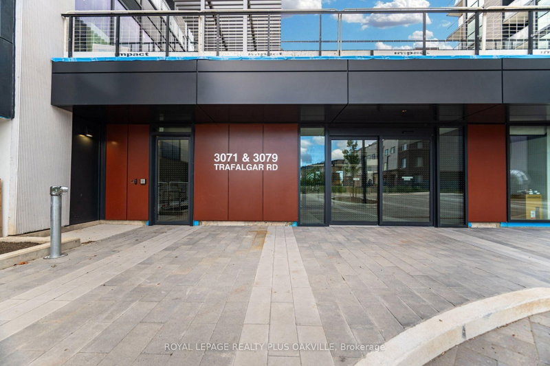 1509 - 3079 Trafalgar Road