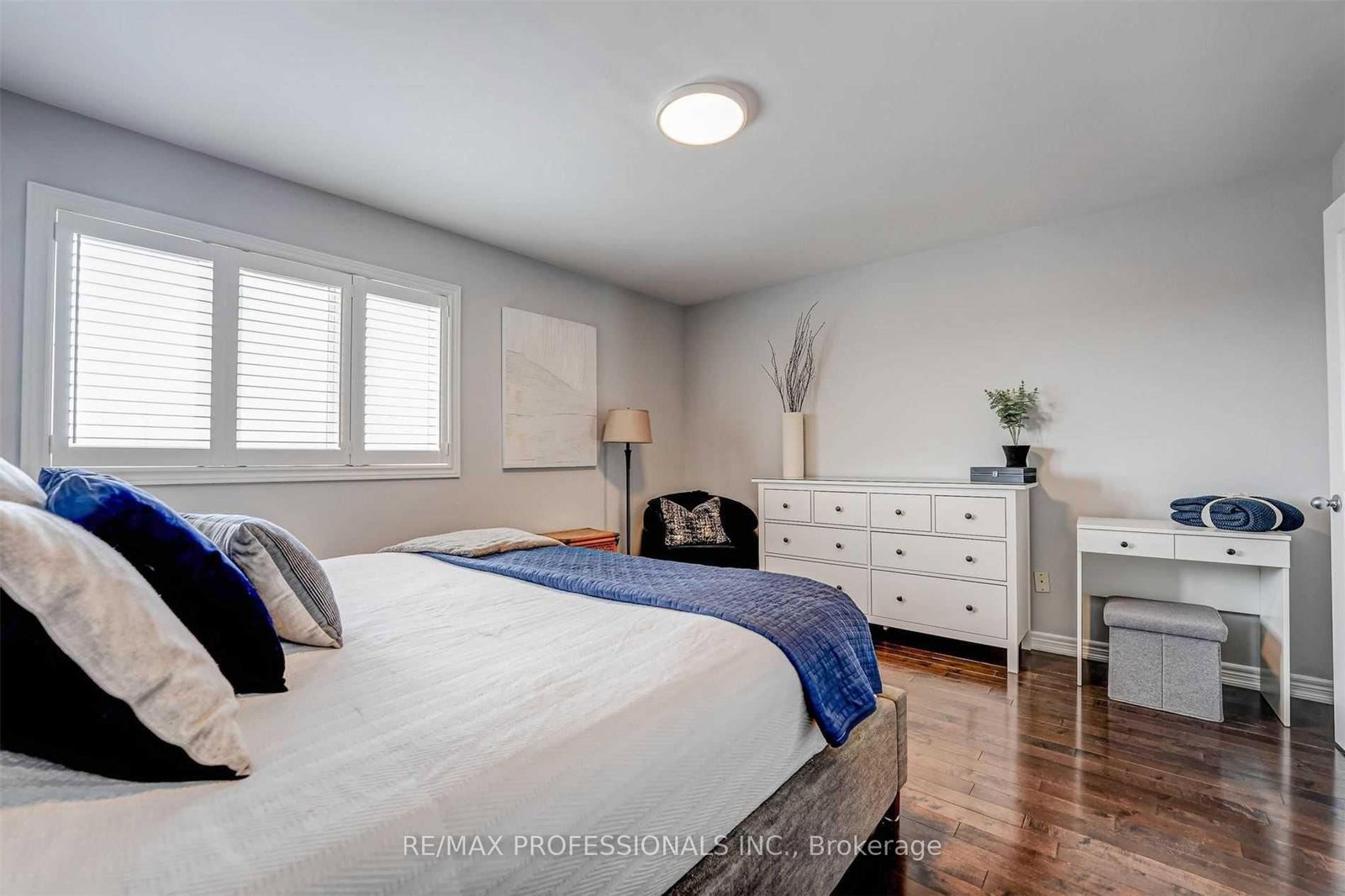 676 Rowley Common • Burlington, ON photo 20