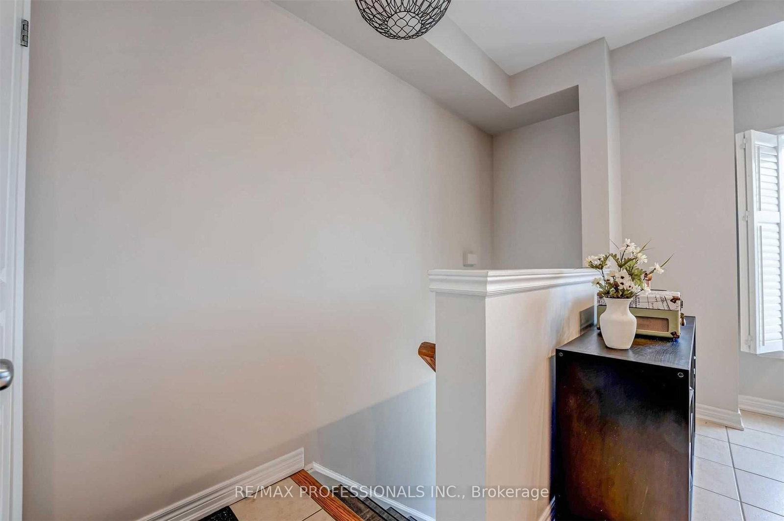 676 Rowley Common • Burlington, ON photo 25
