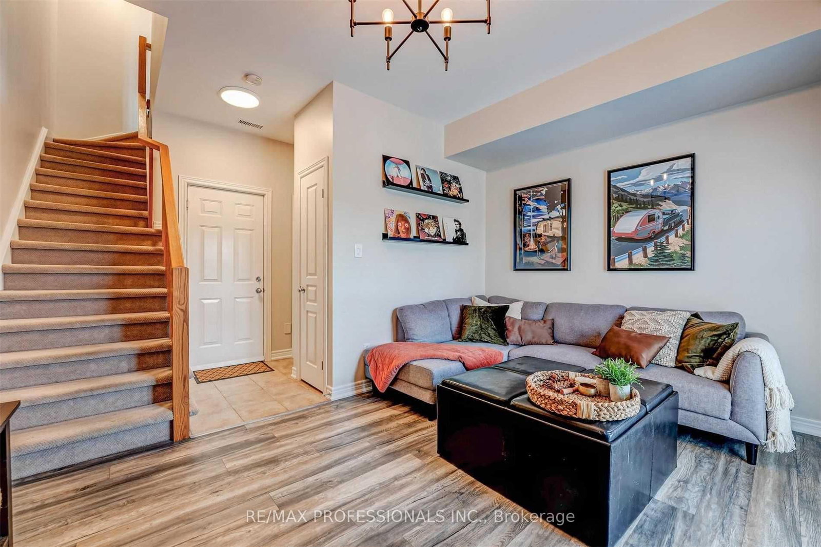 676 Rowley Common • Burlington, ON photo 27