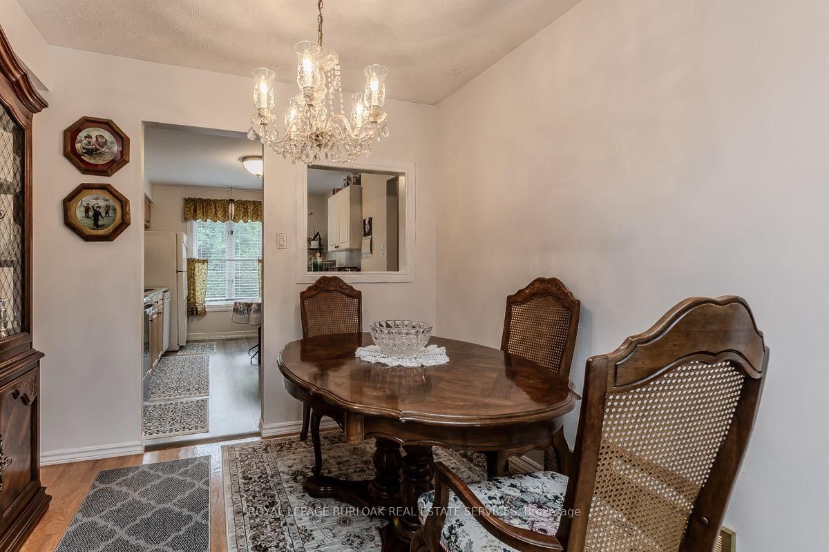 1526 Westminster Place • Burlington, ON photo 11