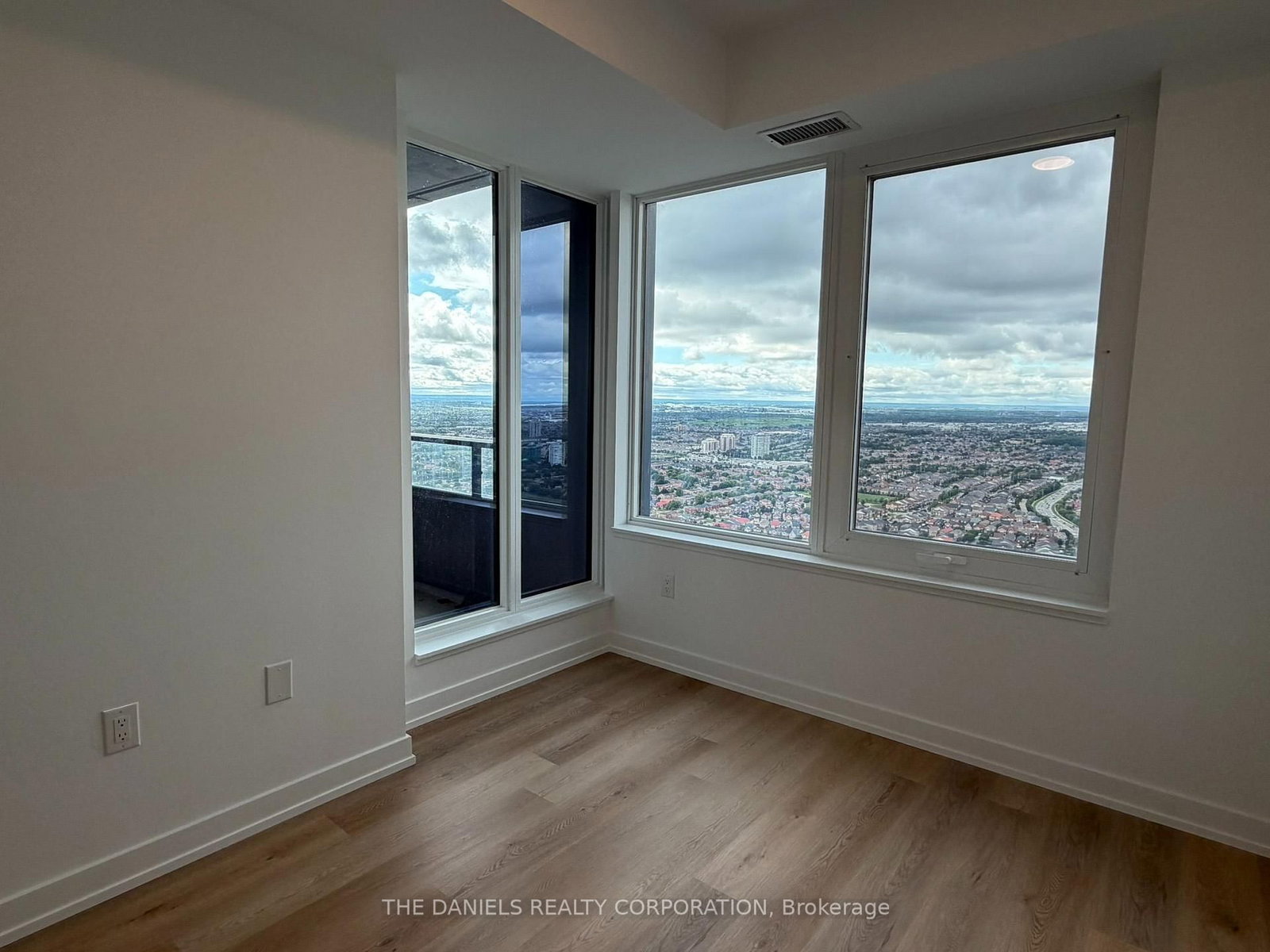 4512-395 Square One Dr, Mississauga, view 10