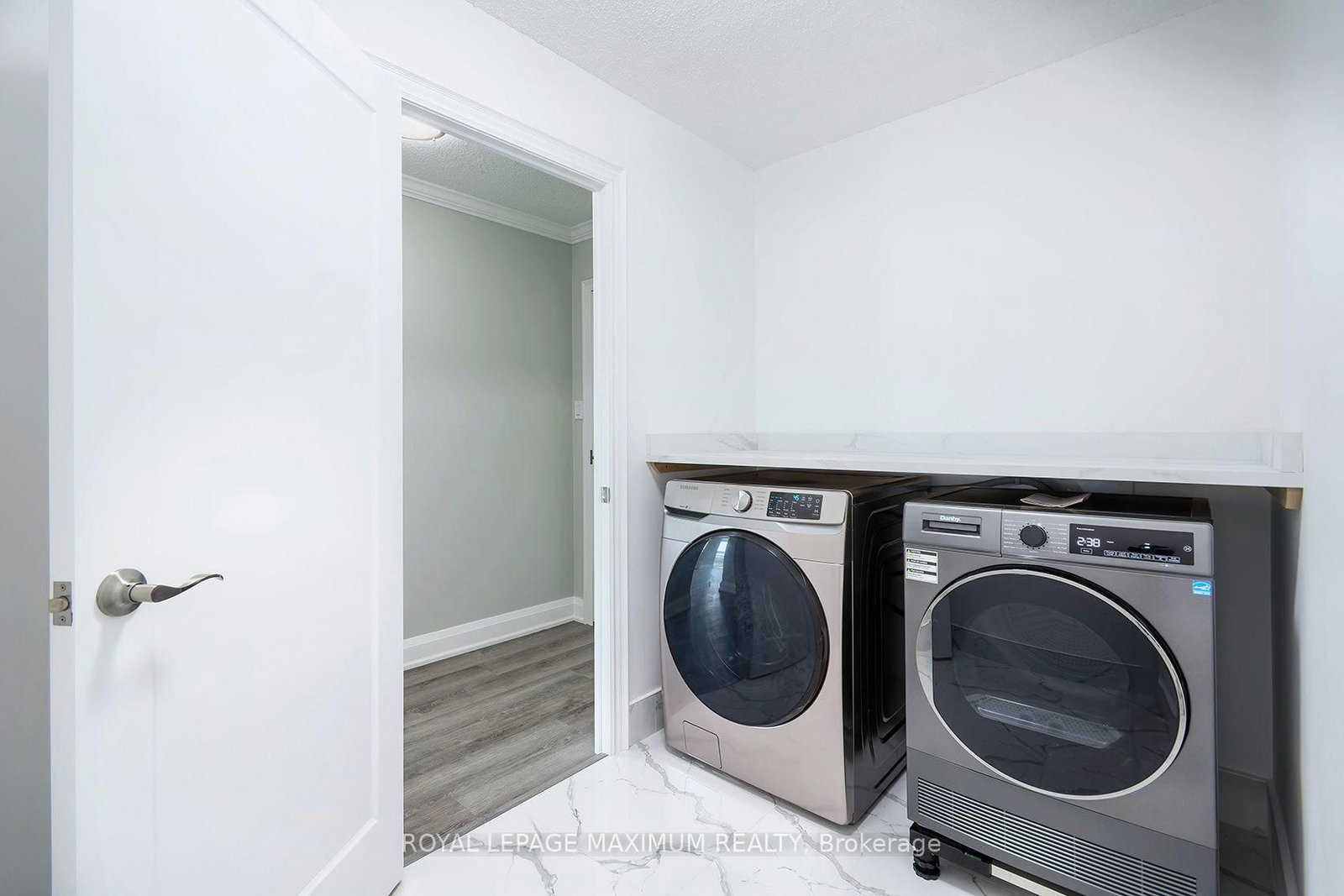 50 Elm Drive E • #1205 • Mississauga, ON photo 14