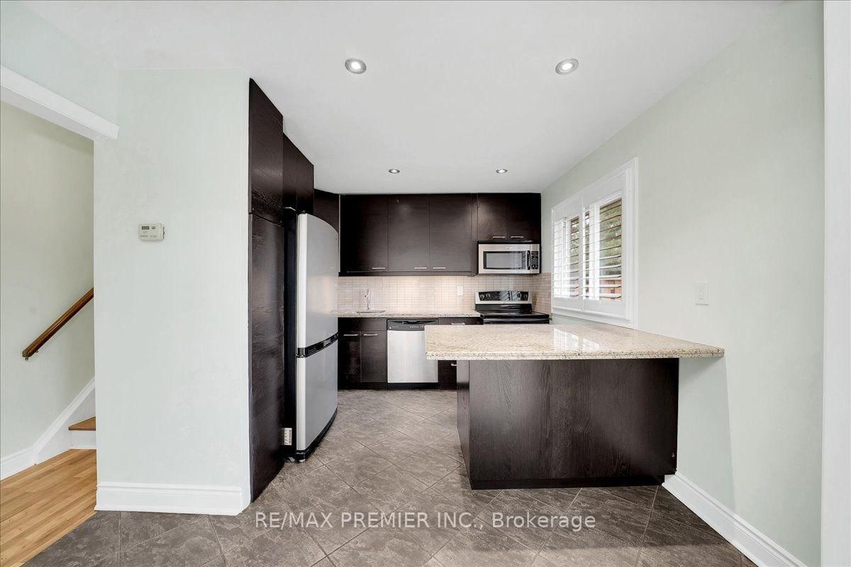 485 Timber Lane • Burlington, ON photo 14