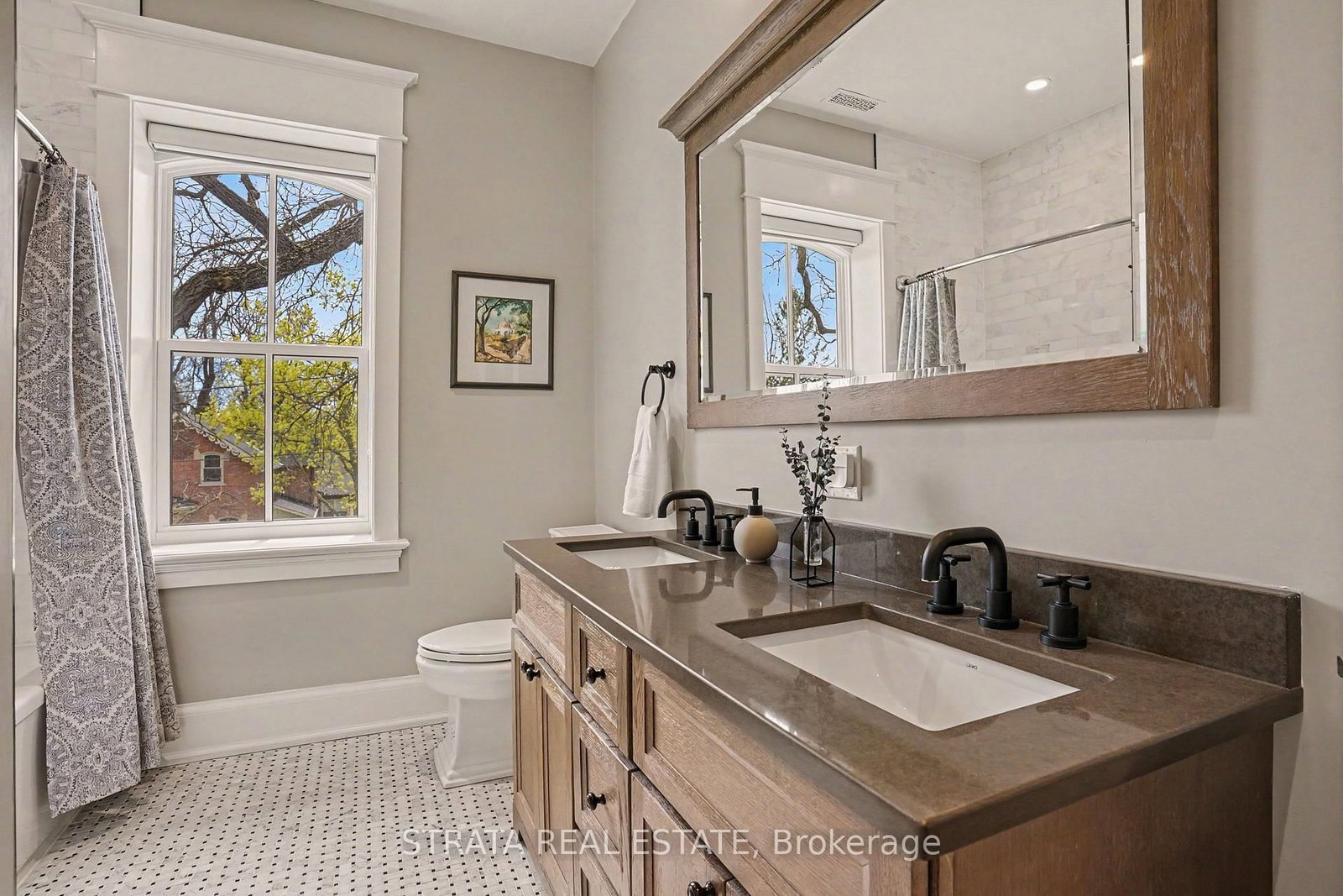 12 York Street • Orangeville, ON photo 23