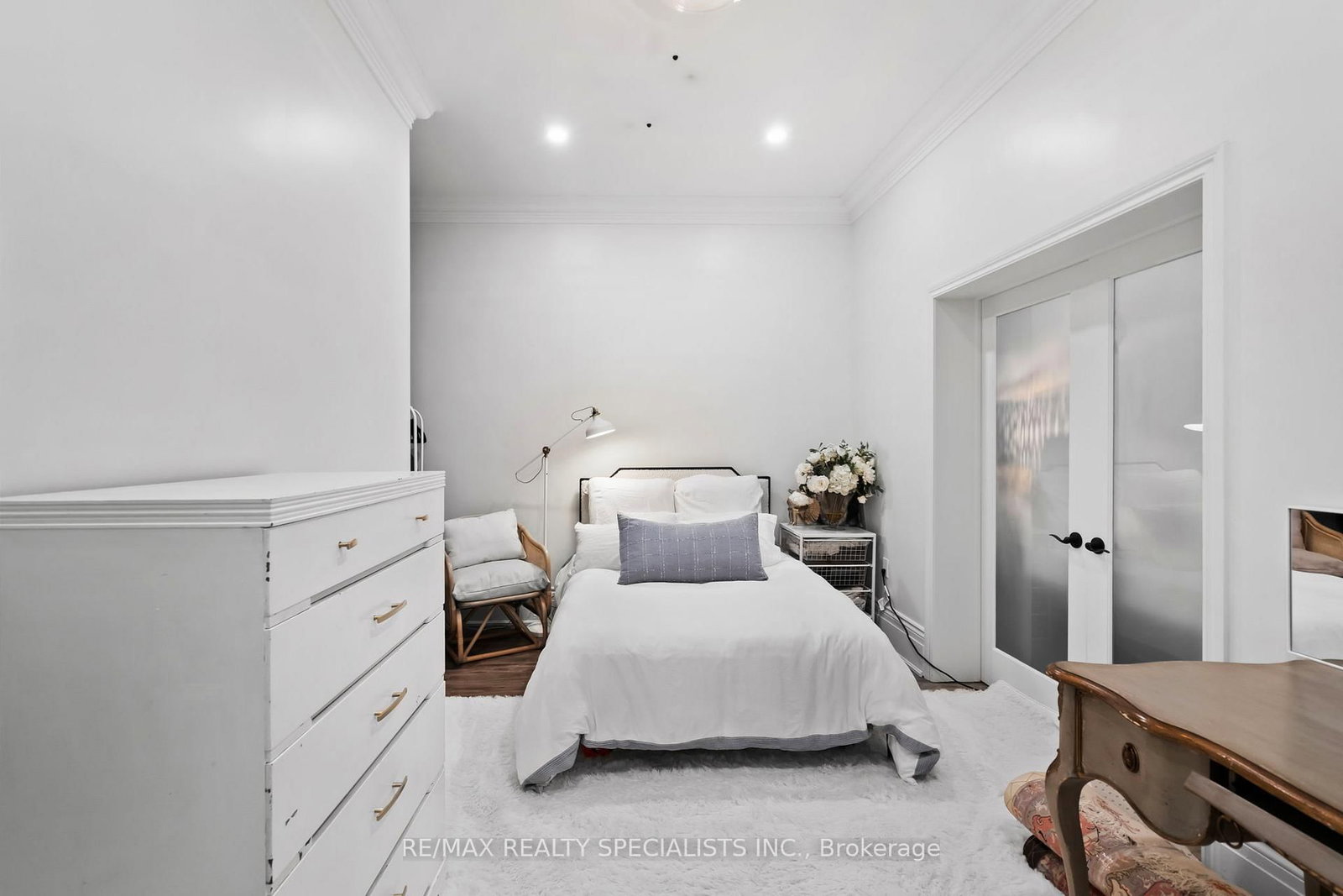 73 Elm Grove Avenue • Toronto, ON photo 14