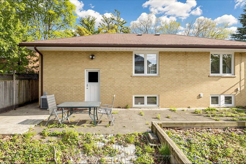 3009 O\'Hagan Mississauga,ON L5C 2C4 — Photo 35