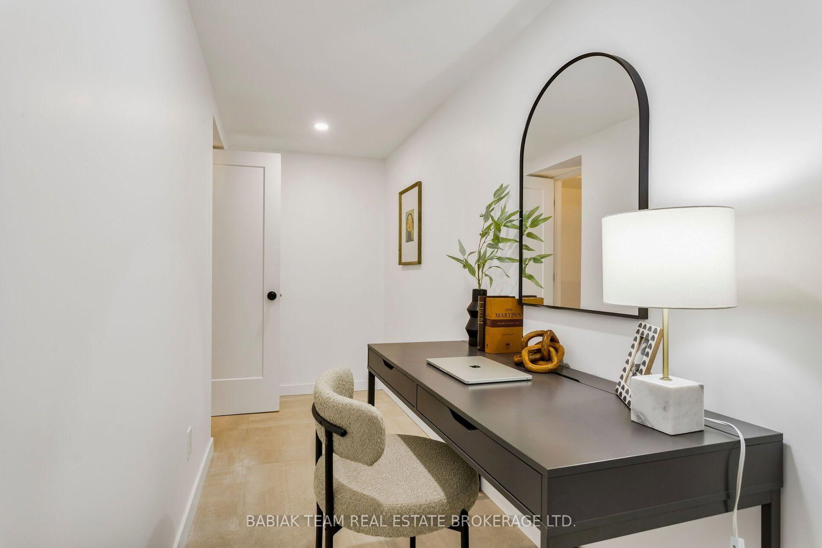 220 Medland Street W • Toronto, ON photo 34