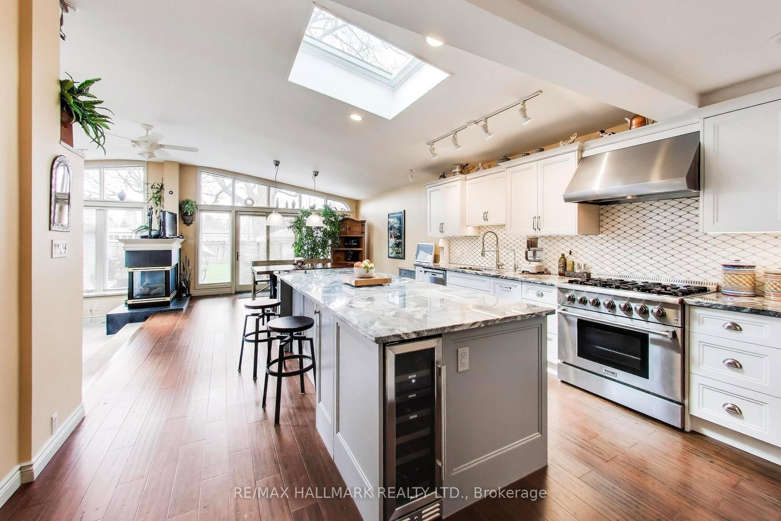 76 Ashbourne Drive • Toronto, ON photo 10
