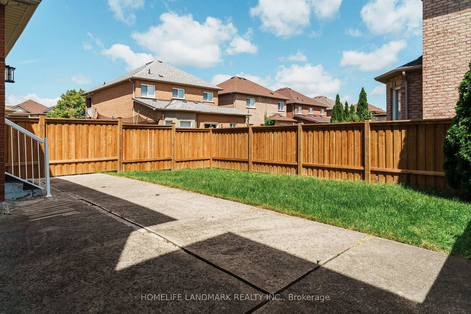 5487 Churchill Meadows Boulevard • Mississauga, ON photo 17