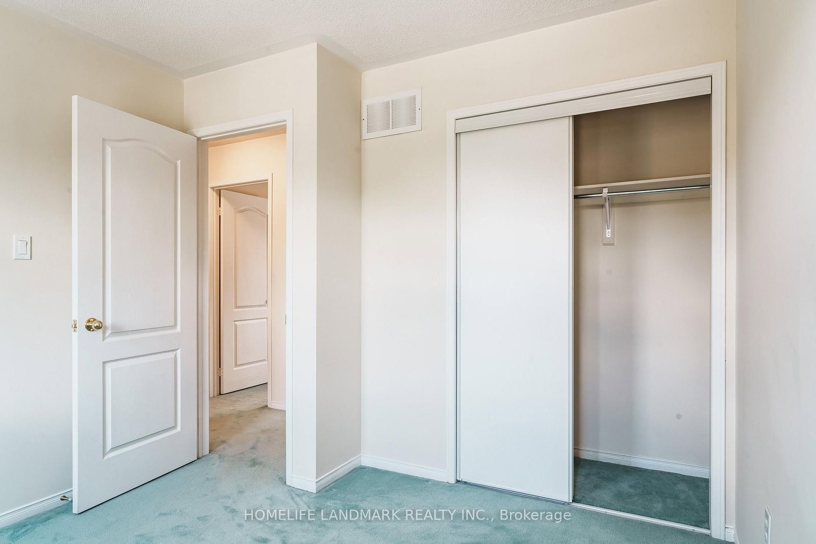 5487 Churchill Meadows Boulevard • Mississauga, ON photo 23