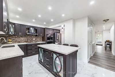 60 Four Seasons Brampton,ON L7A 2A7 — Photo 12
