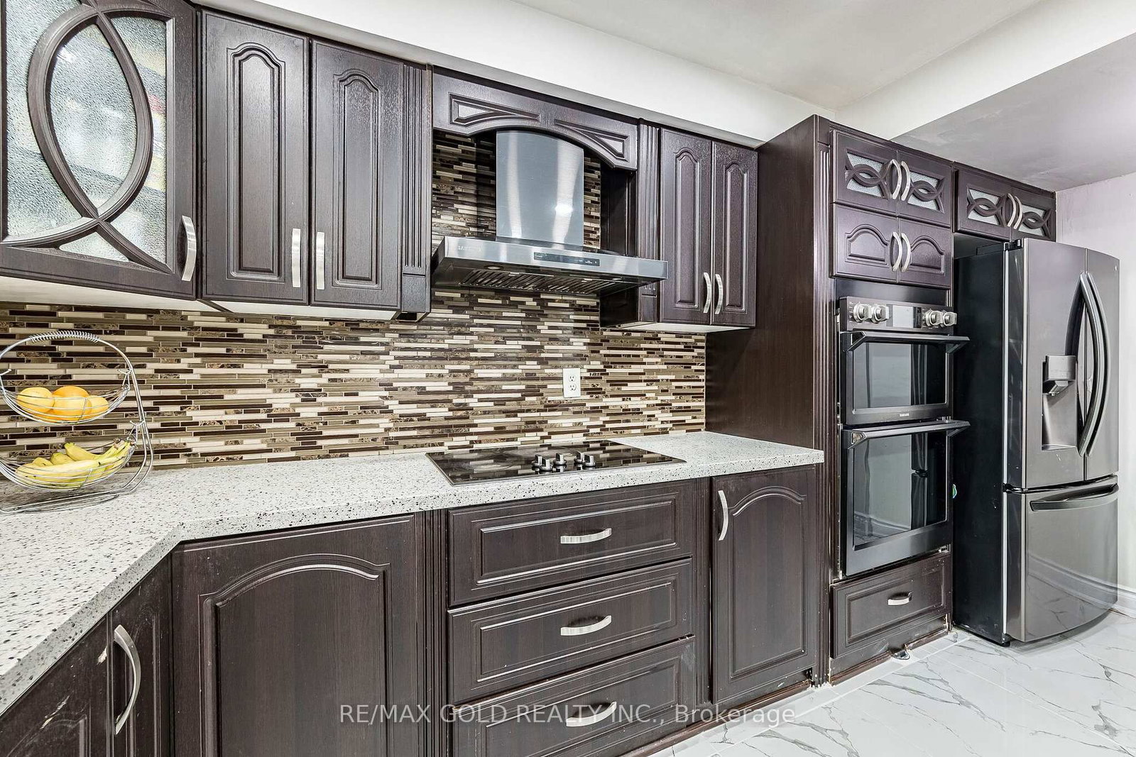 60 Four Seasons Circle • Brampton, ON photo 13