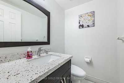 60 Four Seasons Brampton,ON L7A 2A7 — Photo 17