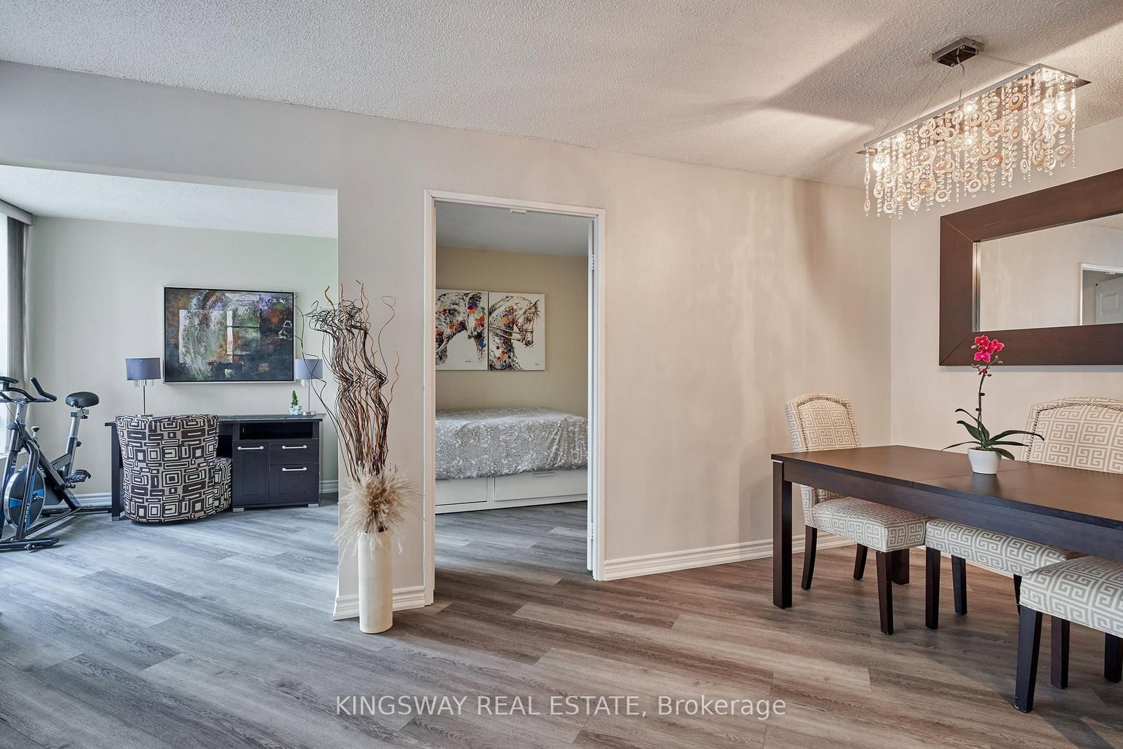 50 Kingsbridge Garden Circle • #510 • Mississauga, ON photo 10