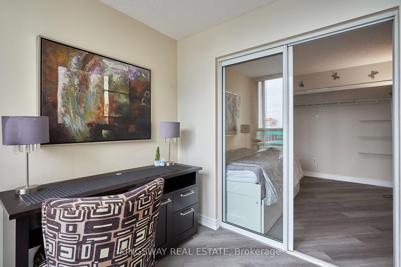 50 Kingsbridge Garden Circle • #510 • Mississauga, ON photo 12