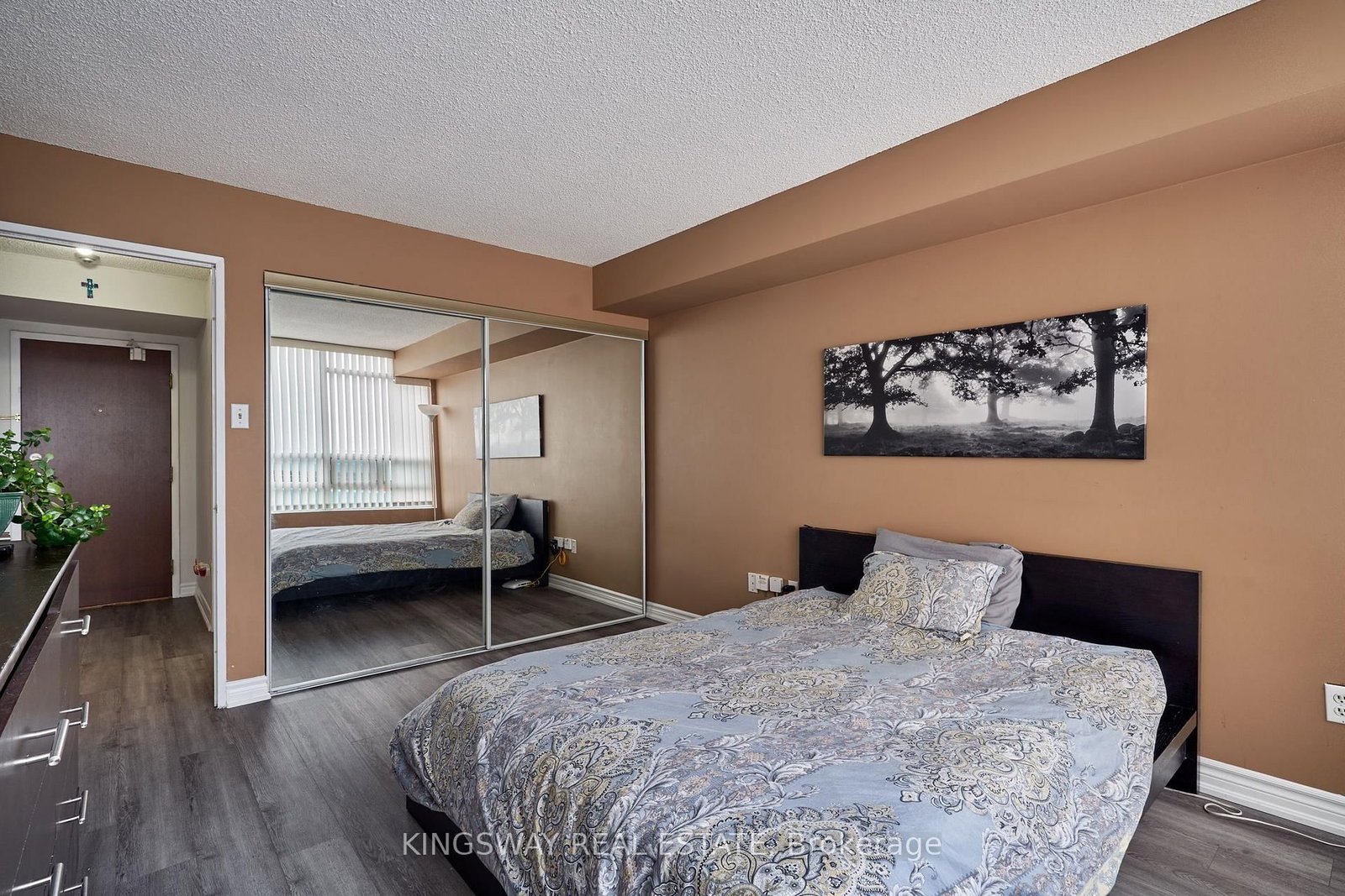 50 Kingsbridge Garden Circle • #510 • Mississauga, ON photo 20