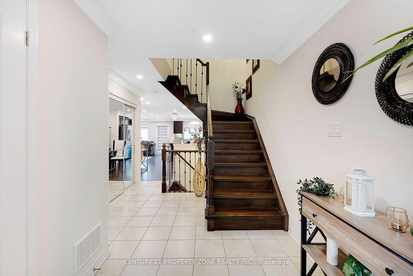 12 Lothbury Drive • Brampton, ON photo 18
