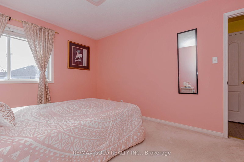 153 Cordgrass Brampton,ON L6R 2A1 — Photo 16